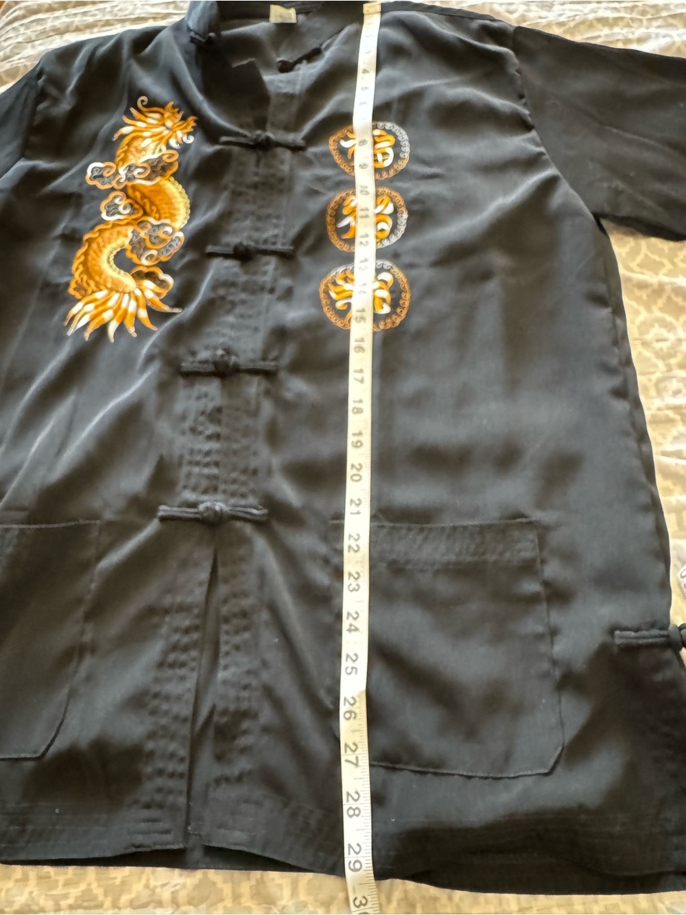 Vintage-Style Chinese Tang Suit
Jacket - Black with Gold Dragon Embroidery (M) - Picture 9 of 13